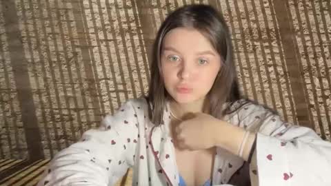 eli_kuper_777 online show from 04-27-26, 09:35