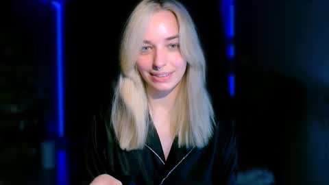 Eli online show from 10-23-25, 01:38