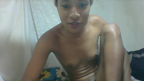 Snapshot of elia011 chatting on 05-31-26, 06:09 elia011 online show from 05-31-26, 06:09