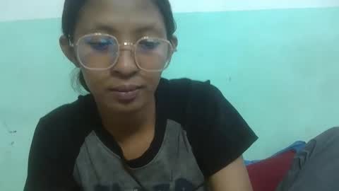 Snapshot of eliah193653 chatting on 11-27-25, 05:42 eliah193653 online show from 11-27-25, 05:42