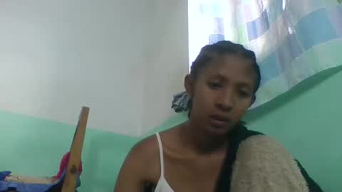 Snapshot of eliah193653 chatting on 12-14-25, 05:57 eliah193653 online show from 12-14-25, 05:57