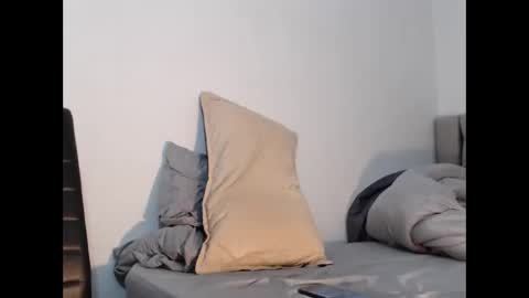 Elian online show from 11-11-25, 02:44