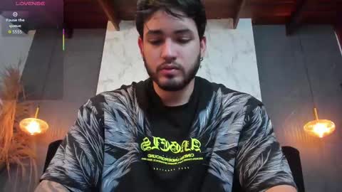 Snapshot of eliankeiser chatting on 11-18-25, 12:20 Elian online show from 11-18-25, 12:20