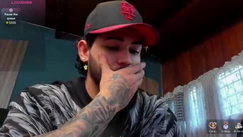 Snapshot of eliankeiser chatting on 12-16-25, 12:21 Elian online show from 12-16-25, 12:21