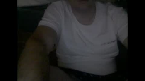 Snapshot of eliassxxx chatting on 12-19-25, 02:29 eliassxxx online show from 12-19-25, 02:29