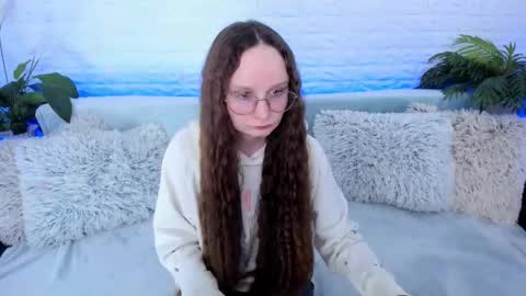 Snapshot of elidream chatting on 02-07-26, 12:20 Eli online show from 02-07-26, 12:20