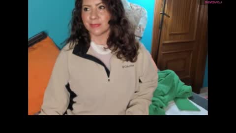 Snapshot of elif__girasol chatting on 03-01-25, 06:54 elifgirasol online show from 03-01-25, 06:54