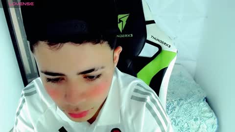 Snapshot of elii_797 chatting on 12-06-24, 01:33 bby-santy online show from 12-06-24, 01:33