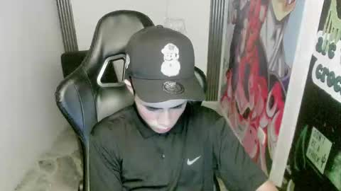 Snapshot of elii_797 chatting on 02-20-25, 06:13 bby-santy online show from 02-20-25, 06:13