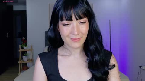 eliiih_ online show from 10-04-25, 02:20