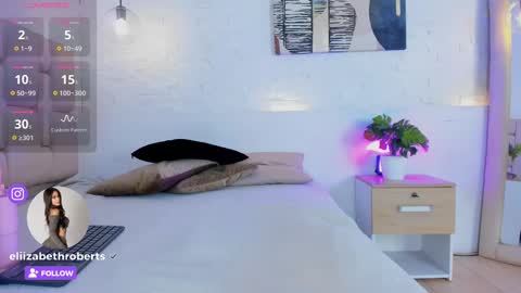 E L I I Z A B E T H   online show from 02-12-25, 10:14