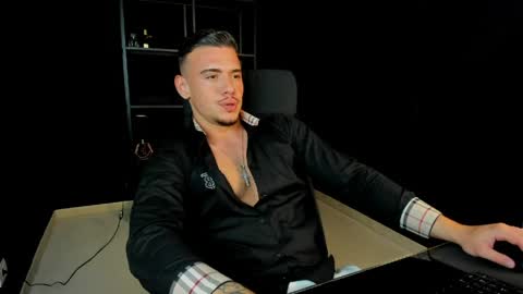 ElijahThorne online show from 04-09-26, 08:42