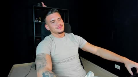 ElijahThorne online show from 04-15-26, 06:42