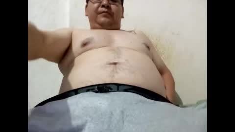 Snapshot of elimposstor chatting on 11-01-25, 05:53 elimposstor online show from 11-01-25, 05:53