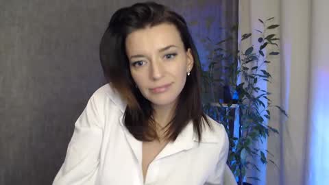 Elina online show from 12-07-24, 03:36