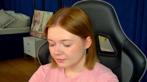 Snapshot of elinavale chatting on 07-09-26, 05:22 elinavale online show from 07-09-26, 05:22