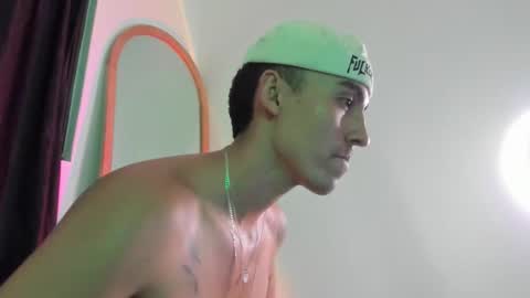 Snapshot of elio_dicaprio chatting on 11-06-25, 12:11 elio_dicaprio online show from 11-06-25, 12:11