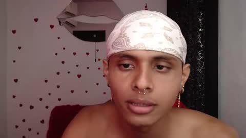 Snapshot of elio_fox chatting on 03-21-26, 06:40 elio_fox online show from 03-21-26, 06:40