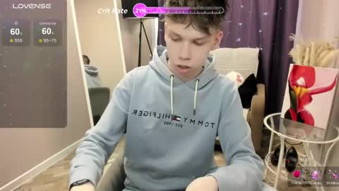 Snapshot of eliotmars chatting on 04-23-26, 12:29 eliotmars online show from 04-23-26, 12:29