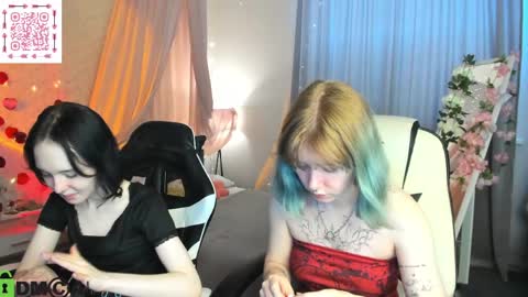 Snapshot of elira_vane chatting on 06-05-26, 03:02 Elira Vane online show from 06-05-26, 03:02