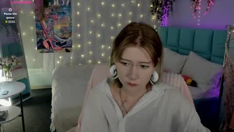 Snapshot of elira_vane chatting on 07-05-26, 03:02 Elira Vane online show from 07-05-26, 03:02
