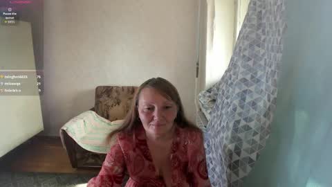 Snapshot of elis_gabbi chatting on 05-31-26, 08:43 Elis online show from 05-31-26, 08:43