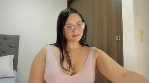 Snapshot of elisa_connors18 chatting on 01-18-26, 01:09 online show from 01-18-26, 01:09