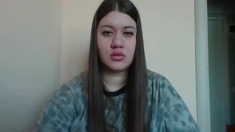 Aletta Oushen online show from 01-25-25, 07:49