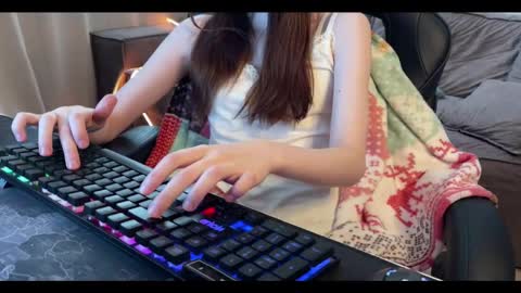 Elisa North online show from 01-30-25, 07:29