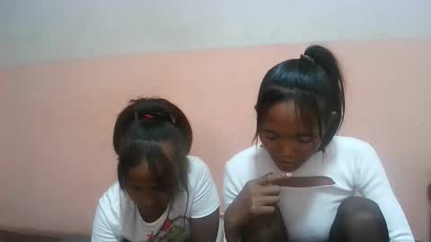 Snapshot of elisabet88 chatting on 09-27-25, 05:34 elisabet88 online show from 09-27-25, 05:34