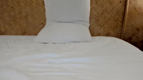 elisadikotti online show from 11-14-25, 09:52