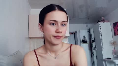 Snapshot of eliscuteblonde chatting on 04-11-26, 05:12 Elis online show from 04-11-26, 05:12