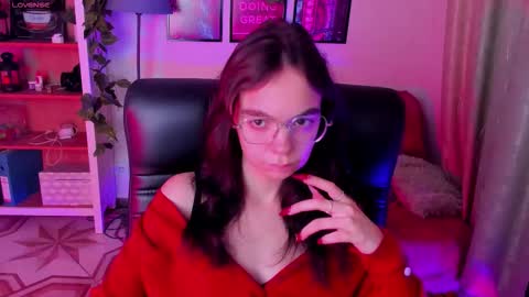 Snapshot of elise_noir chatting on 10-12-25, 03:33 Elise online show from 10-12-25, 03:33