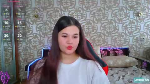 Snapshot of elisesmuse chatting on 07-20-26, 11:34 elisesmuse online show from 07-20-26, 11:34