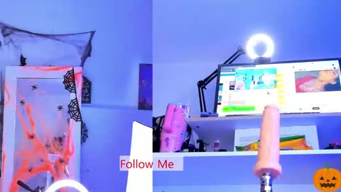     ELISSA     online show from 10-22-25, 02:12