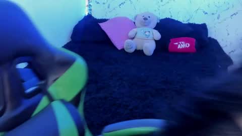 E L I S S A online show from 04-19-26, 01:49