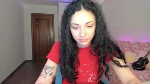 Eliss online show from 06-22-26, 12:02
