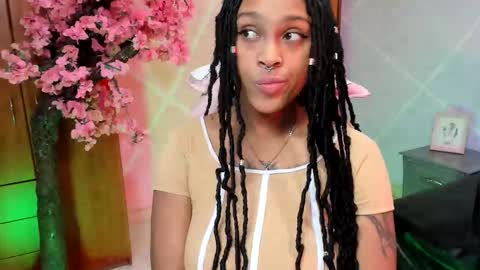 elit noa online show from 09-15-25, 07:47