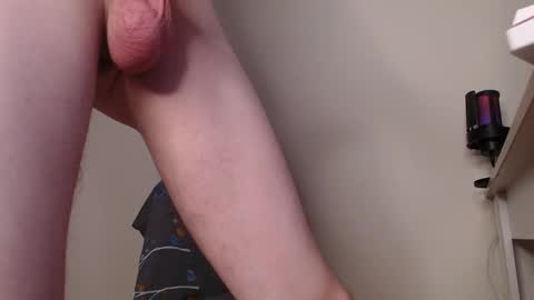 Snapshot of elixir_18 chatting on 10-06-25, 10:56 Dan online show from 10-06-25, 10:56