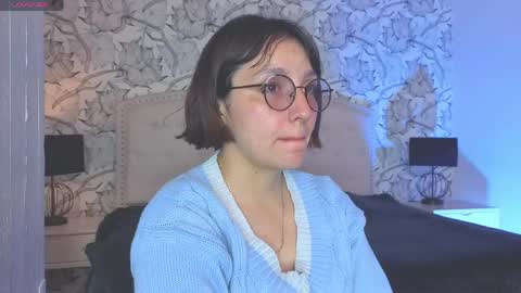 Eliza online show from 04-14-26, 07:31