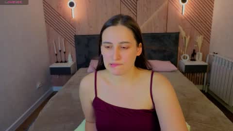 Snapshot of elizabet_collins chatting on 07-03-26, 09:05 Elizabet online show from 07-03-26, 09:05