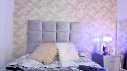 Elizabeth online show from 02-10-25, 12:52