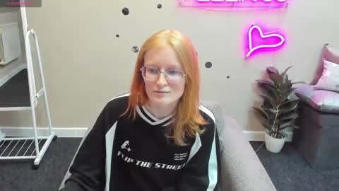 Elizabeth online show from 01-17-25, 08:56