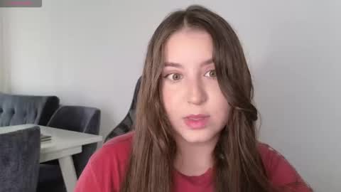 instgram aly leiv17 ---- Im model-independent online show from 03-19-26, 07:18