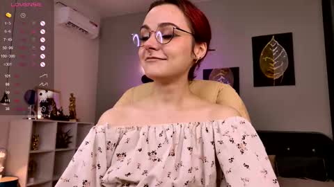 Elizabet online show from 11-29-25, 10:02