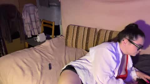 Snapshot of elizamoonlight chatting on 06-22-26, 06:16 elizamoonlight online show from 06-22-26, 06:16