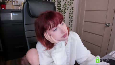 Snapshot of elizanik chatting on 06-26-26, 09:52 Eliza online show from 06-26-26, 09:52