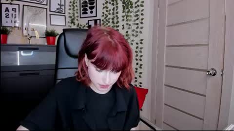 Snapshot of elizanik chatting on 07-08-26, 10:58 Eliza online show from 07-08-26, 10:58