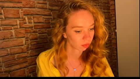 Snapshot of elizastorm chatting on 06-16-26, 07:27 Eliza online show from 06-16-26, 07:27