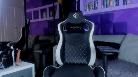 elizbeth_777 online show from 02-07-25, 02:15